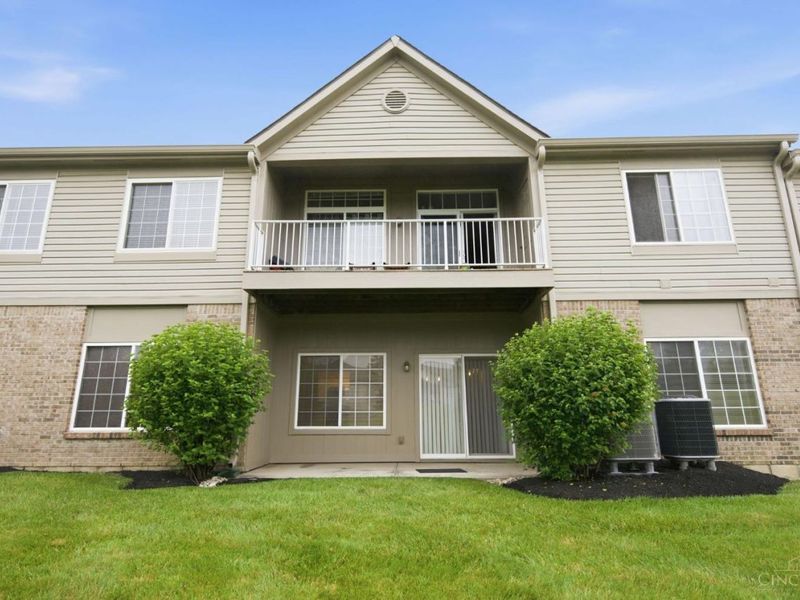 5840 Bayswater Drive, Mason, OH 45040 Photo 4