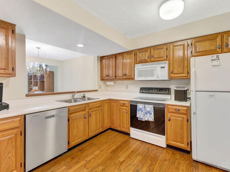 12049 Legacy Court, Sharonville, OH 45241 Photo 11