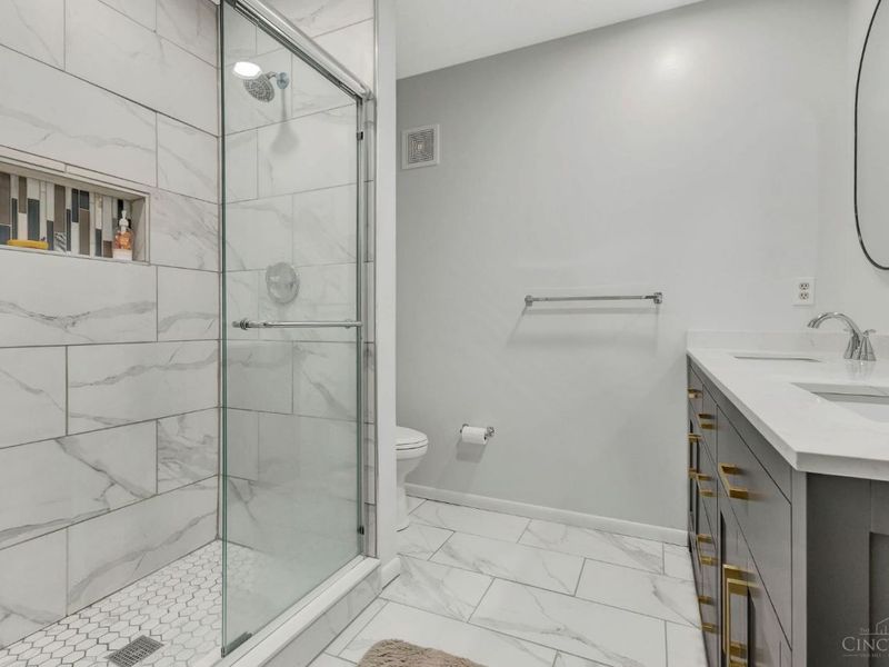 12049 Legacy Court, Sharonville, OH 45241 Photo 27