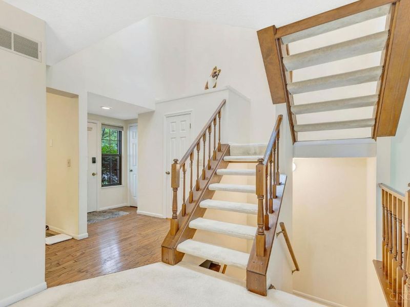 12049 Legacy Court, Sharonville, OH 45241 Photo 6