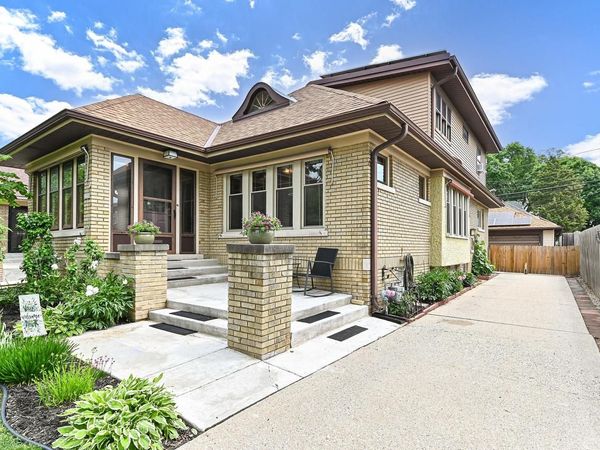 2320 N 62nd STREET, Wauwatosa, WI 53213
