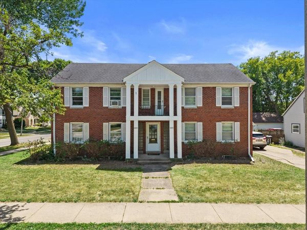 6405 W Clarke STREET, Wauwatosa, WI 53213