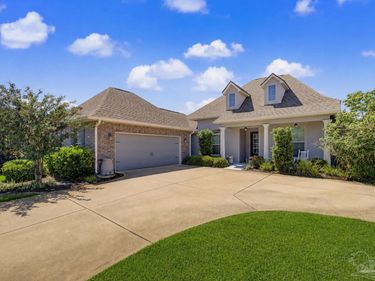 4728 Foxtail Palm Dr, Gulf Breeze, FL 32563