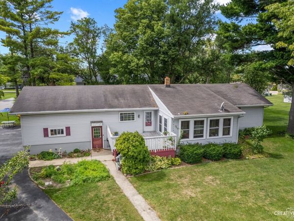 210 S Ben Street, Plano, IL 60545