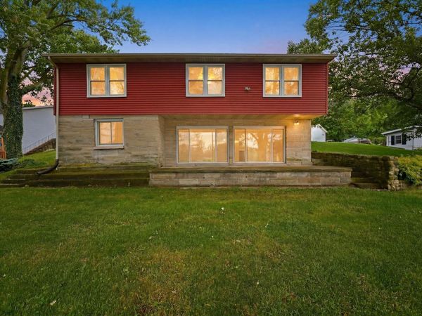 3050 S 390 W, Pleasant Lake, IN 46779