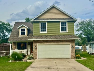 4084 W Shore Drive, Bremen, IN 46506