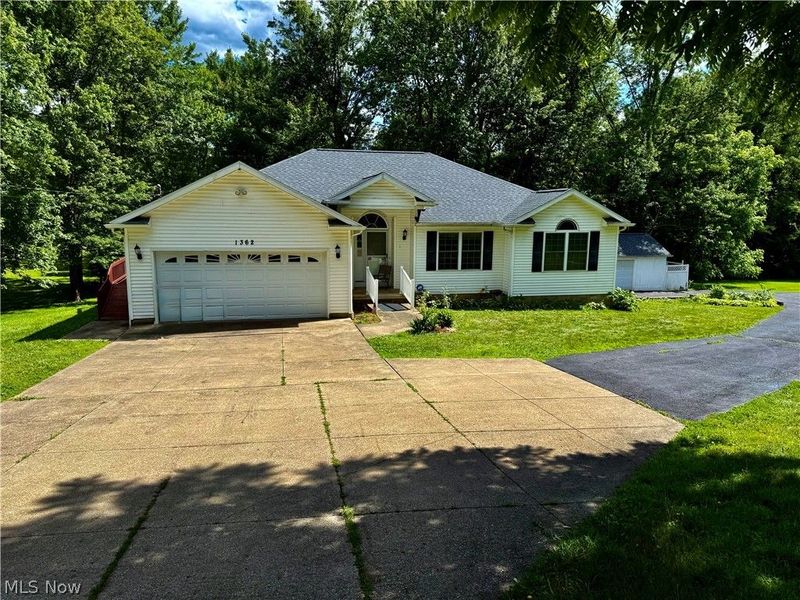 1362 Turkeyfoot Lake Road, Barberton, OH 44203 Photo 3