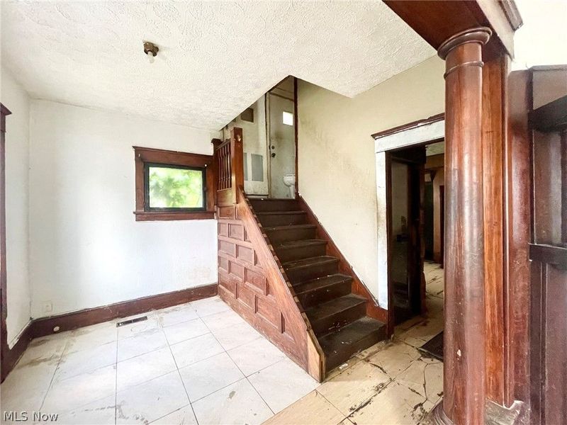 1720 5th Street SE, Canton, OH 44707 Photo 3