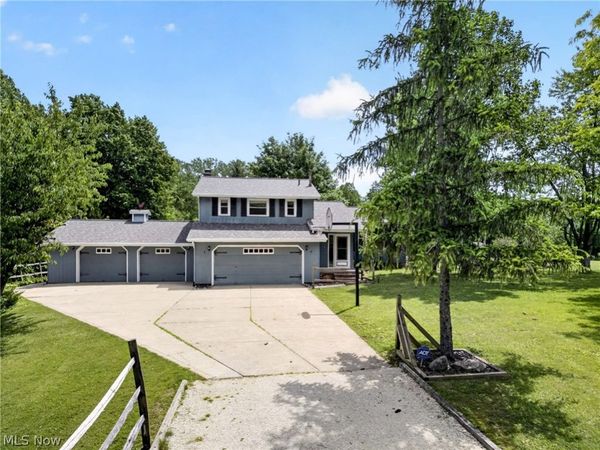 5329 Lance Road , Medina, OH 44256
