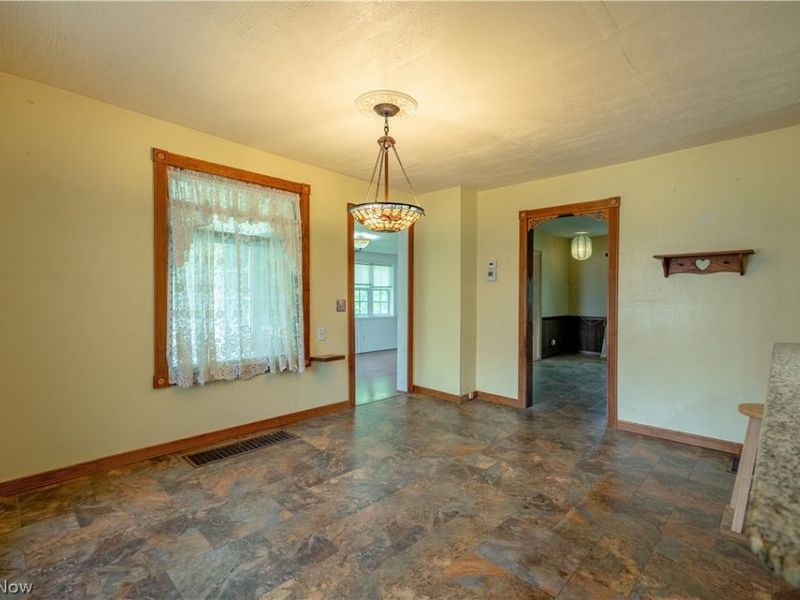 3372 McClintocksburg Road, Diamond, OH 44412 Photo 12