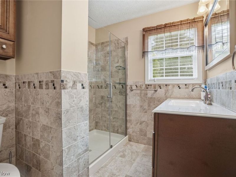 4122 Denise Drive, Ashtabula, OH 44004 Photo 18