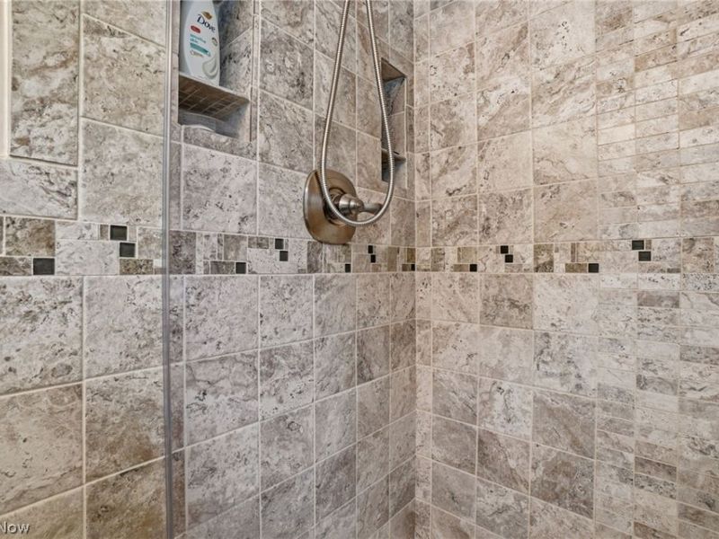 4122 Denise Drive, Ashtabula, OH 44004 Photo 19