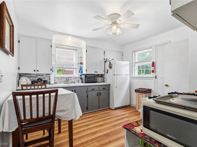 1612 Cherry Avenue NE, Canton, OH 44714 Photo 8