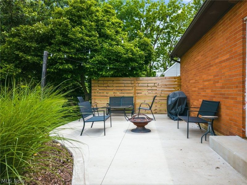 2221 Schneider Street NW, North Canton, OH 44720 Photo 6