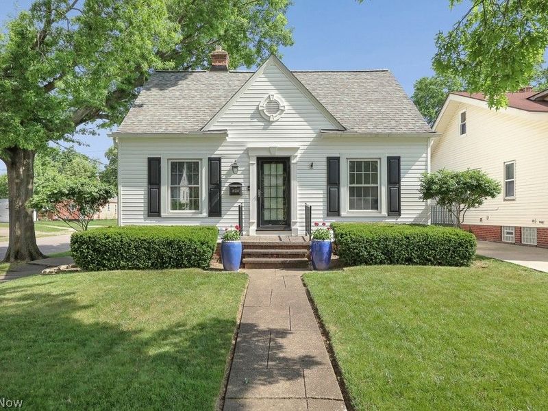 18236 Ponciana Avenue , Cleveland, OH 44135 Photo 1