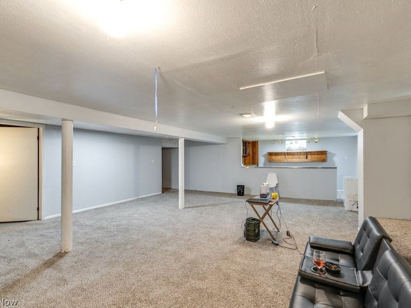 241 E 242nd Street , Euclid, OH 44123 Photo 32