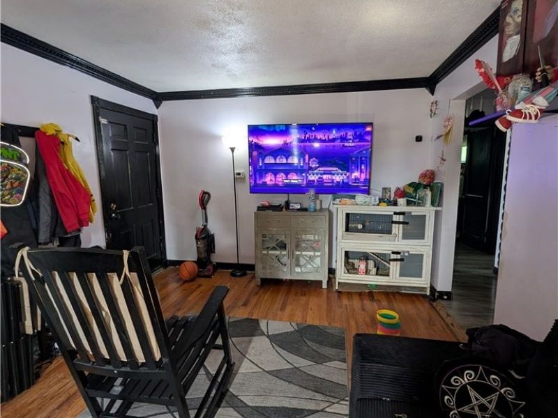 2567 E 38th Street , Lorain, OH 44055 Photo 5
