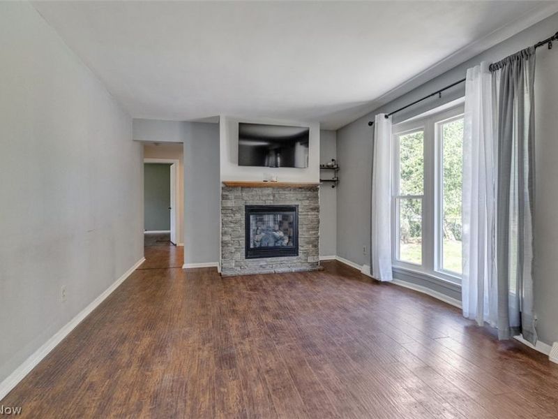 23954 Maple Ridge Road, North Olmsted, OH 44070 Photo 10
