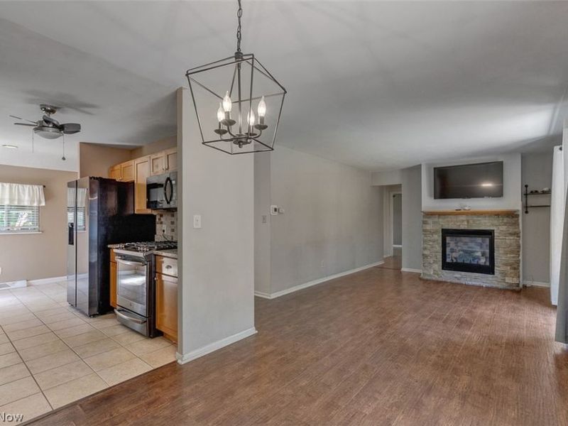23954 Maple Ridge Road, North Olmsted, OH 44070 Photo 8