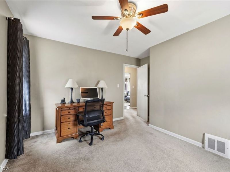 8327 Renwood Drive , Parma, OH 44129 Photo 12