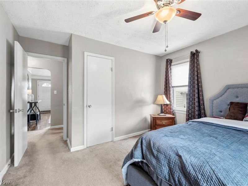 8327 Renwood Drive , Parma, OH 44129 Photo 14