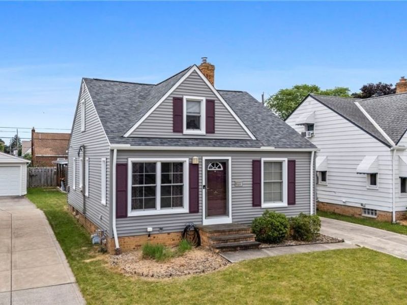 8327 Renwood Drive , Parma, OH 44129 Photo 40