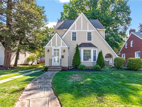 2649 Lakeview Avenue , Rocky River, OH 44116
