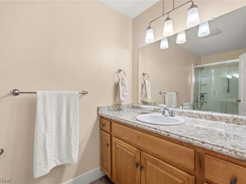 2154 Eastlawn Street, Lorain, OH 44052 Photo 23
