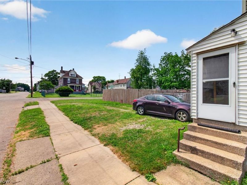 649 Prospect Avenue SW, Canton, OH 44706 Photo 5
