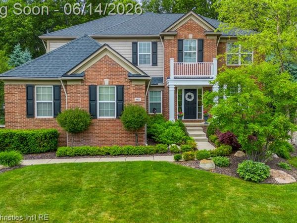 4420 Middlesboro Road, Clarkston, MI 48348