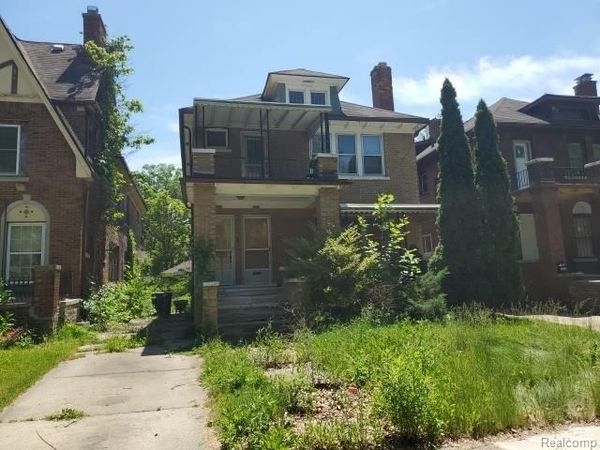 4345 W Buena Vista Street , Detroit, MI 48238