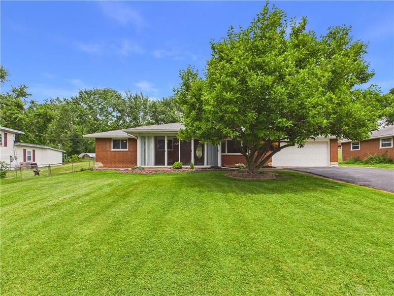 2974 Valley View Drive, Fairborn, OH 45432 Photo 4