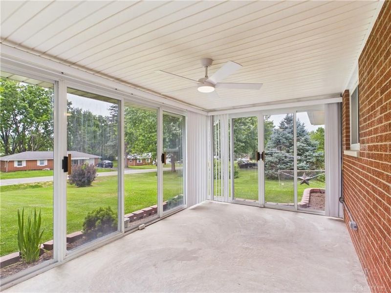 2974 Valley View Drive, Fairborn, OH 45432 Photo 6