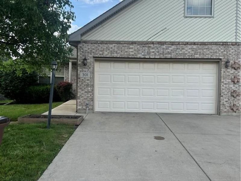 301 Kristina Lynn Place, Englewood, OH 45322 Photo 4