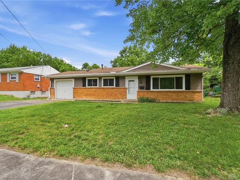 838 W Kemper Road, Forest Park, OH 45240 Photo 2