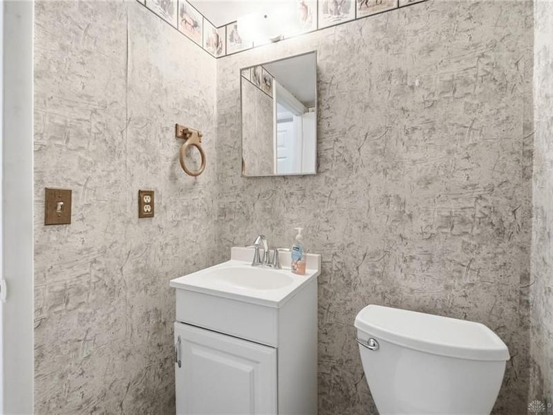 838 W Kemper Road, Forest Park, OH 45240 Photo 34