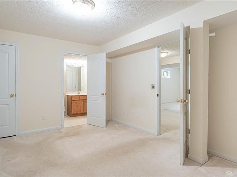 2502 Hillsdale Drive, Beavercreek Township, OH 45431 Photo 19