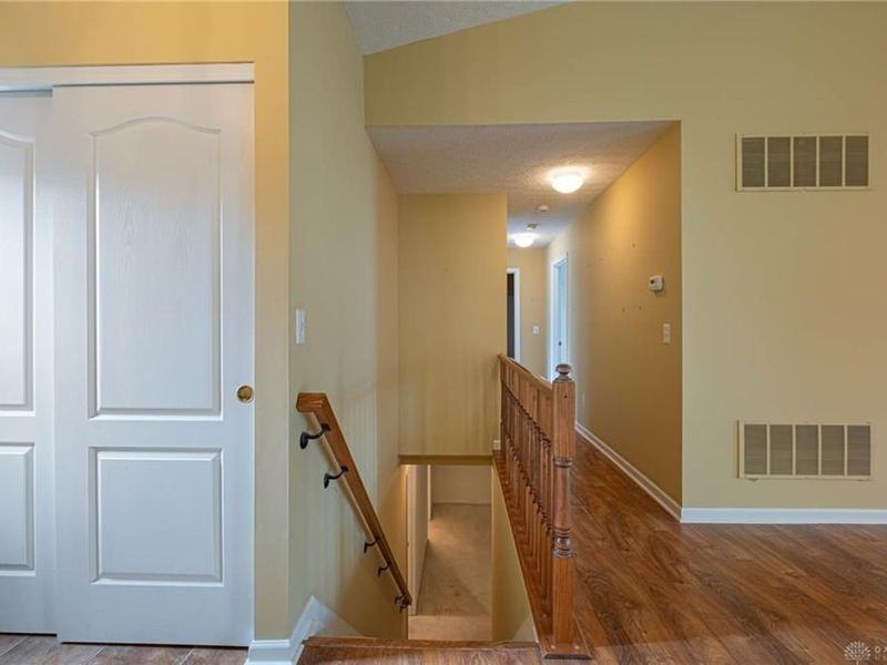 2502 Hillsdale Drive, Beavercreek Township, OH 45431 Photo 8