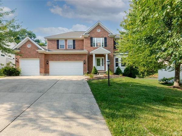 2186 Tourney Trail, Beavercreek, OH 45434