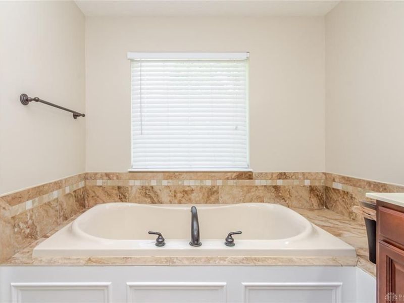 2186 Tourney Trail, Beavercreek, OH 45434 Photo 34