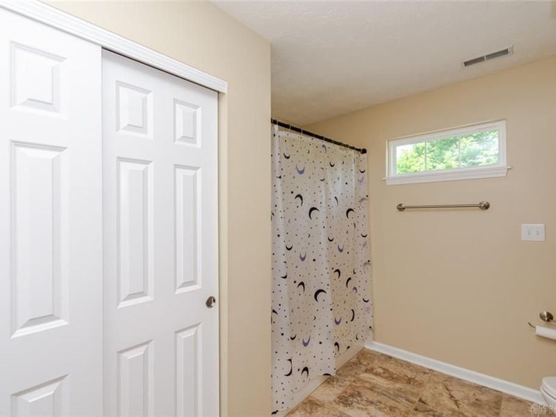 2186 Tourney Trail, Beavercreek, OH 45434 Photo 9
