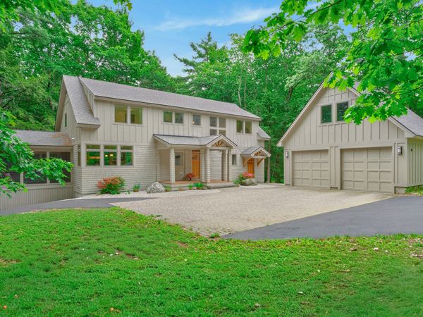 76 Hunter Way , Falmouth, ME 04105