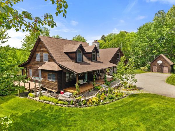 31 Hallbrook Way , Ellsworth, ME 04605