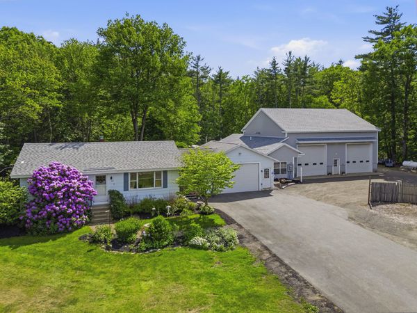 92 Maine 236 , Berwick, ME 03901
