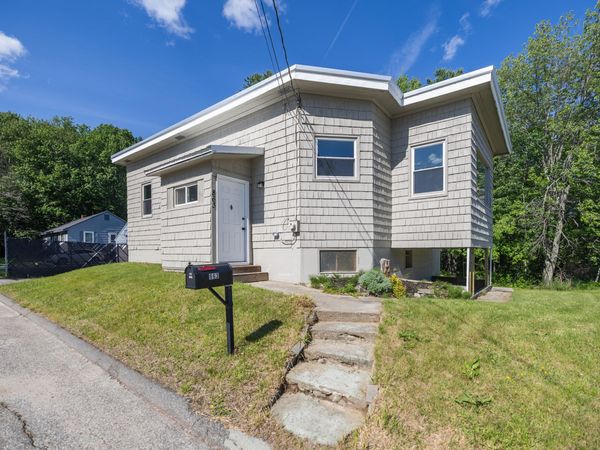 863 Minot Avenue , Auburn, ME 04210