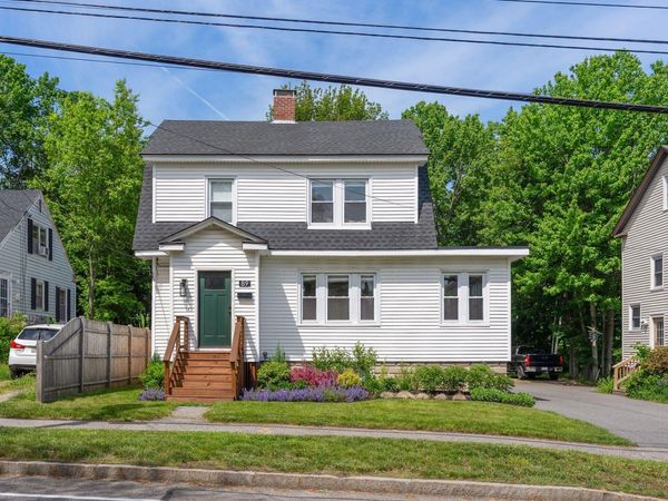 89 Read Street , Portland, ME 04103