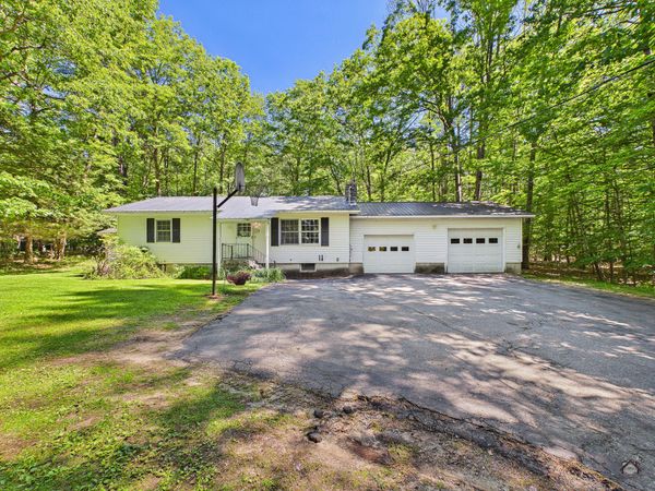 18 Eddie Kahkonen Road , Norway, ME 04268