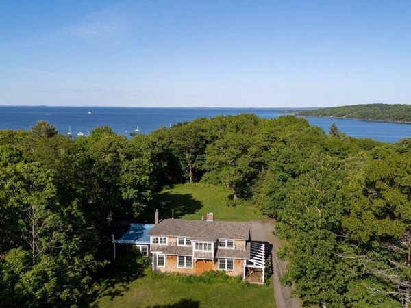 44 Ingraham Drive , Owls Head, ME 04854