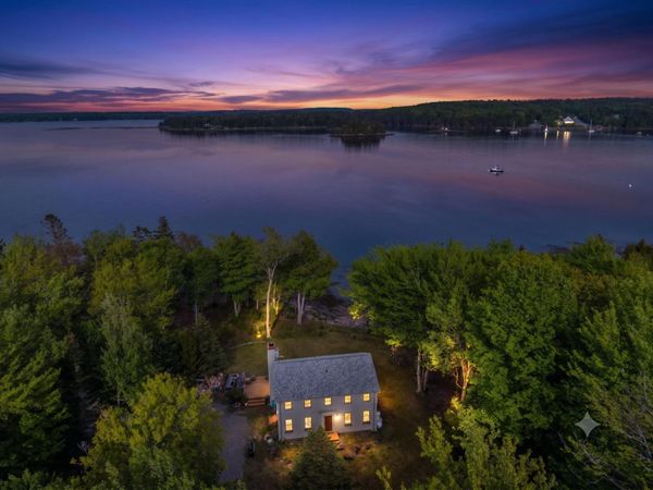 566 Rays Point Road, Milbridge, ME 04658