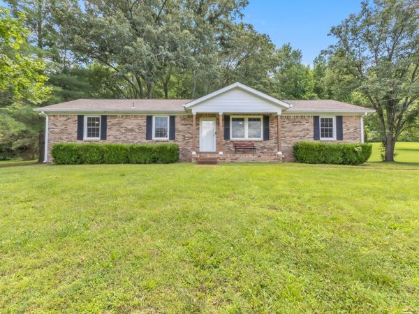 234 Hickory Dr, Kingston Springs, TN 37082